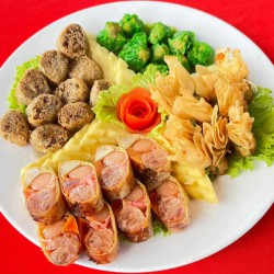 โต๊ะจีน ชัยอนันต์โต๊ะจีน รับจัดโต๊ะจีนราคาถูก.โทร 0629254663