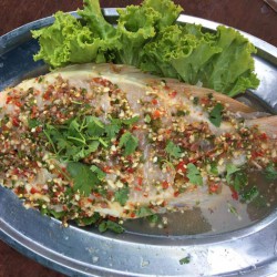 โต๊ะจีน ชัยอนันต์โต๊ะจีน รับจัดโต๊ะจีนราคาถูก.โทร 0629254663