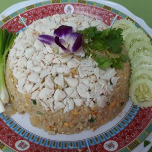 โต๊ะจีน ชัยอนันต์โต๊ะจีน รับจัดโต๊ะจีนราคาถูก.โทร 0629254663