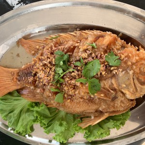 โต๊ะจีน ชัยอนันต์โต๊ะจีน รับจัดโต๊ะจีนราคาถูก.โทร 0629254663